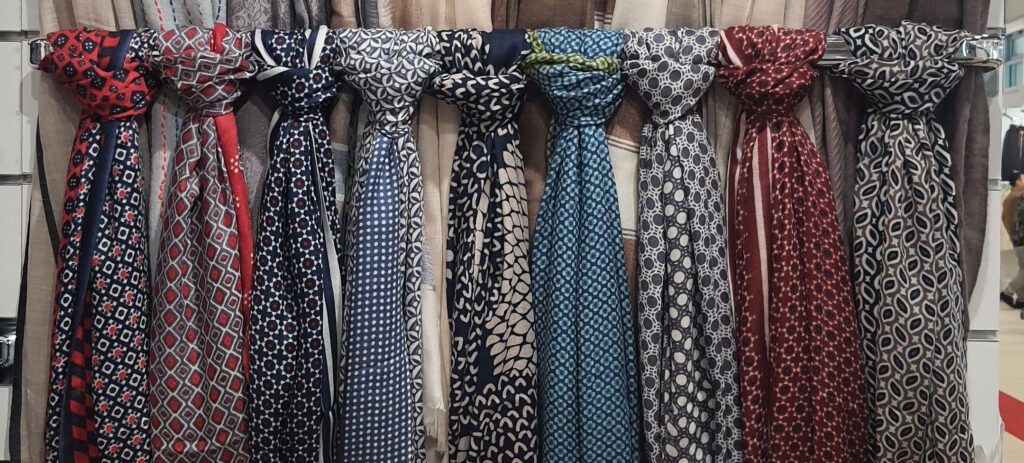 Sciarpe stampate da uomo