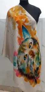 الأوشحة الكشميرية المرسومة باليد
