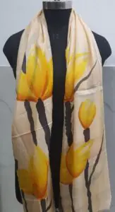 شال كتان مرسومة باليد