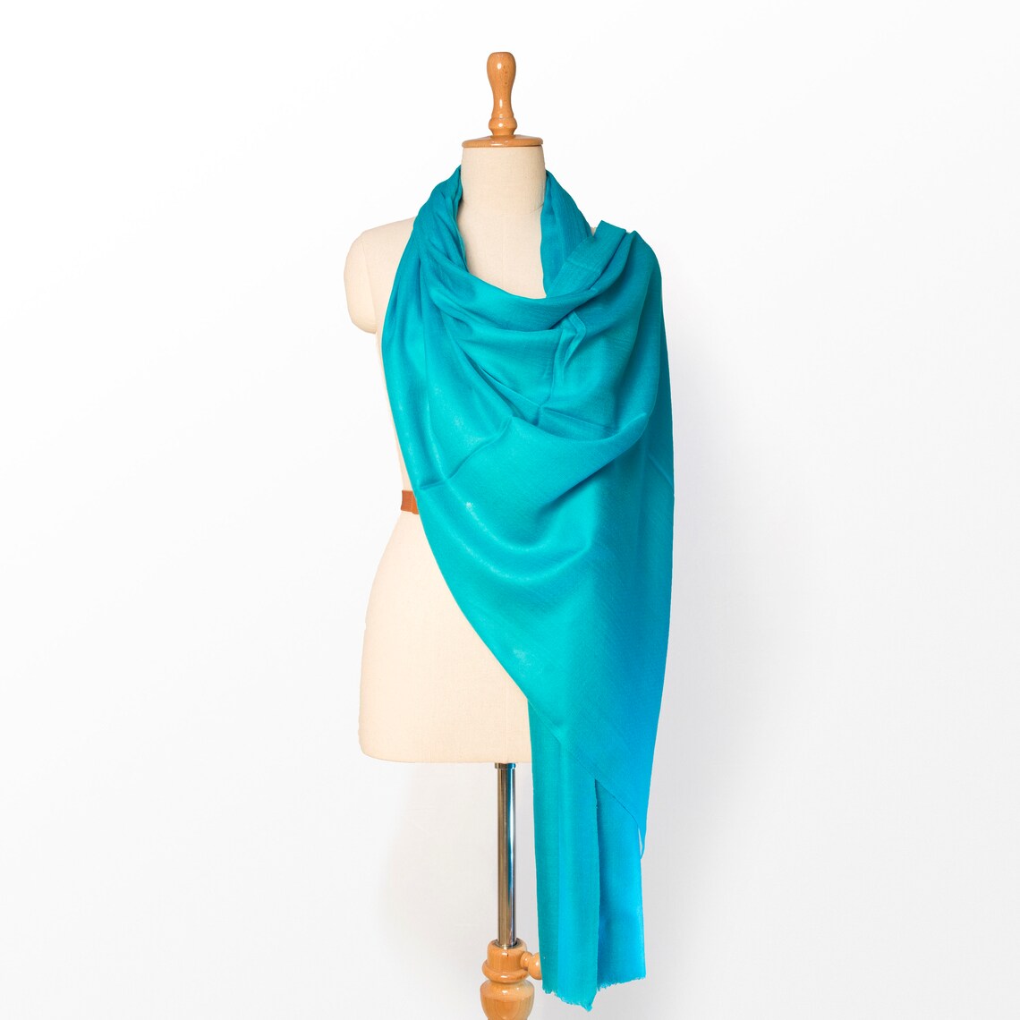 Ethical and Sustainable Pashmina Scarves