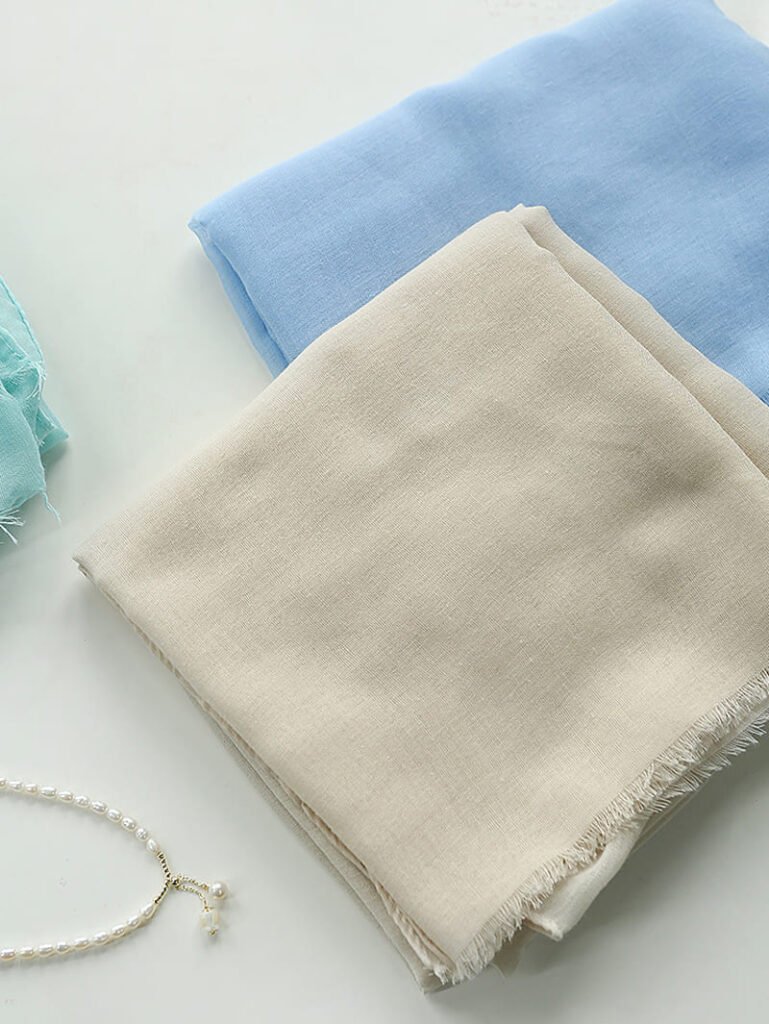 倫理的に作られたコットンスカーフ
