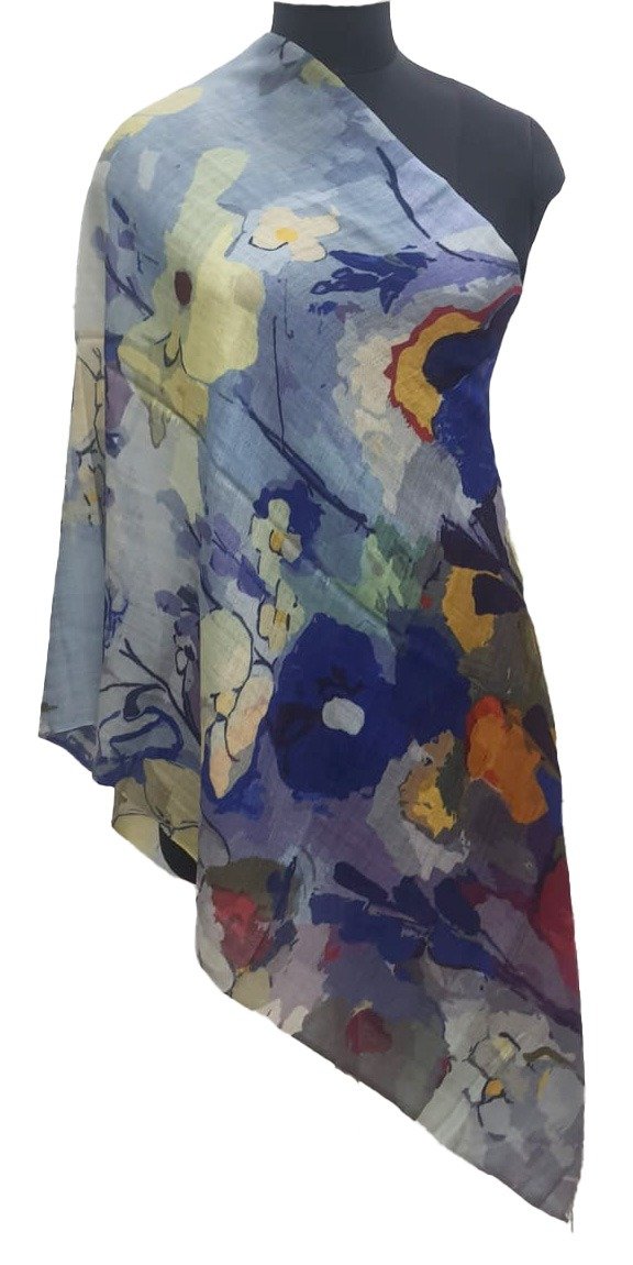 foulard à fleurs