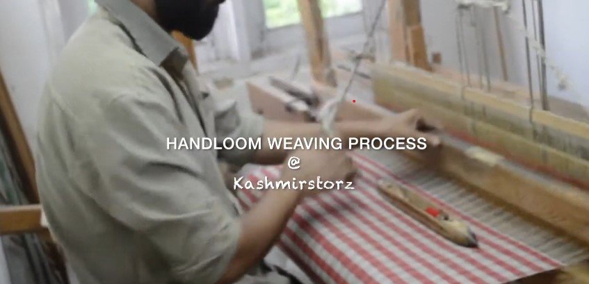 Processo di produzione della pashmina in cashmere fatta a mano presso Kashmirstorz