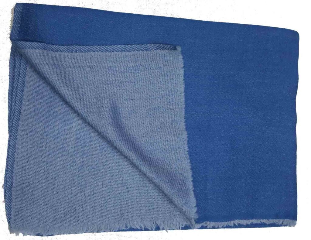 Finely spun wool pashmina reversible shawl showing both color sides